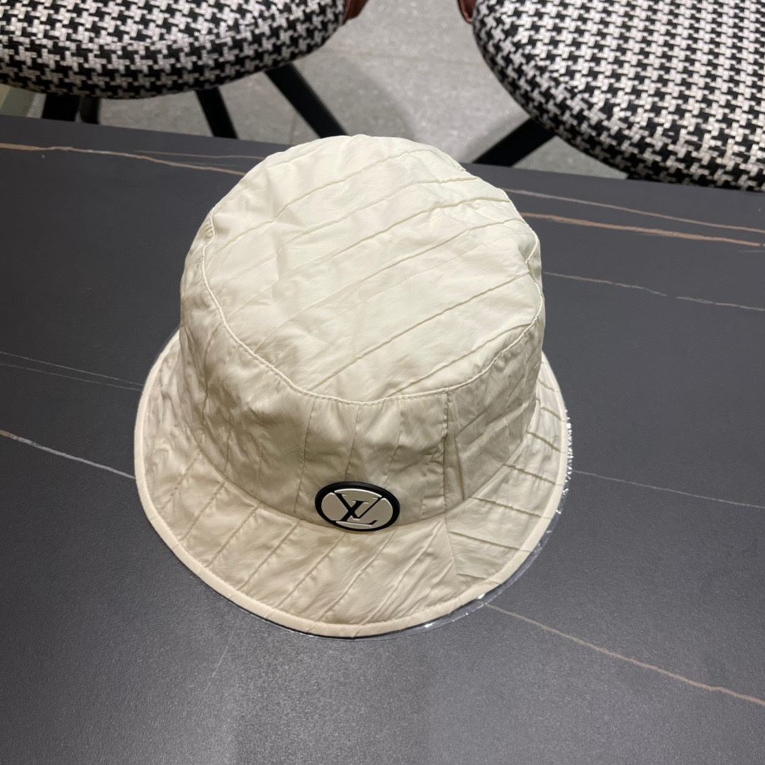 Louis Vuitton Caps